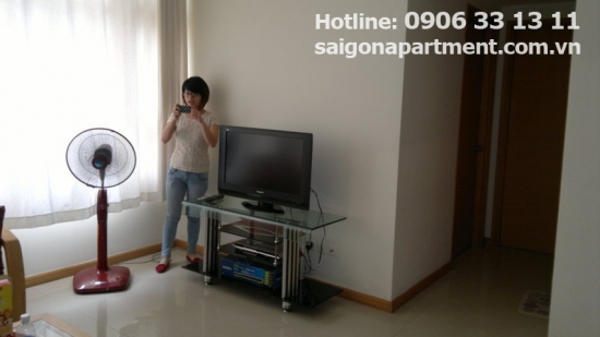 Apartment 02 bedrooms for rent in Saigon Pearl building, Binh Thanh district.- 1100$