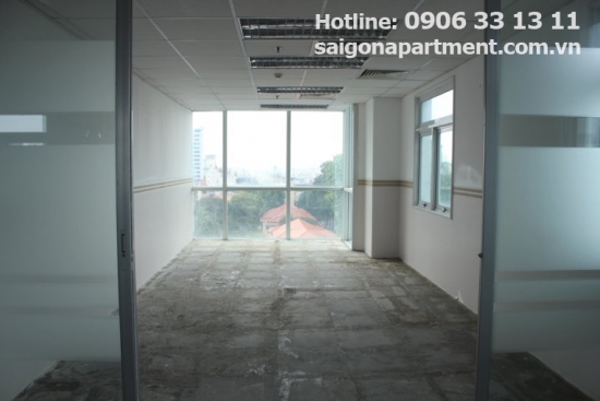 Office for lease in Loyal Building - Vo Thi Sau street, ward 6, District 3-Ho Chi Minh city- 25 USD/ m2 - 70sqm - 1750 USD