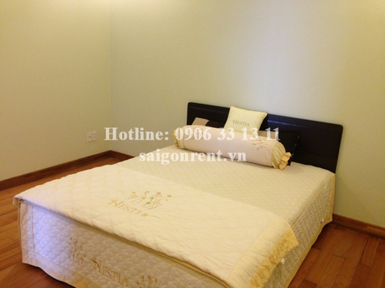 Serviced apartment 02 bedrooms, 03 bathrooms, 85sqm for rent in Tran Hung Dao street, District 5-  1100 USD 