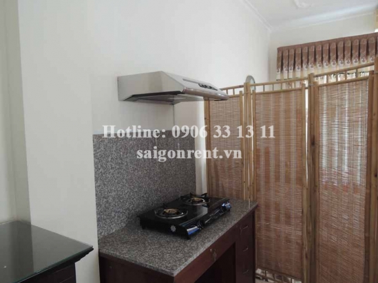 Studio serviced apartment with nice balcony for rent close to district 1- 35sqm-450$