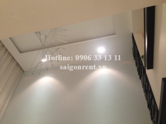 Beautiful Luxury penthouse 5bedrooms for rent in Phu My building, district 7- 2000$