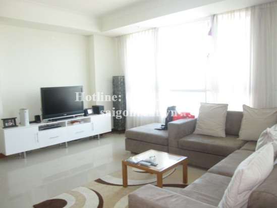 NICE  APARTMENT ON THE MANOR  BUILDING, BINH THANH, DISTRICT -1200$