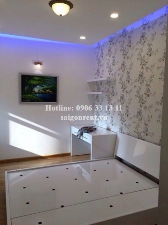 Luxury apartment for rent in Sunrise City Building, Nguyen Huu Tho street, District 7: 1400 USD