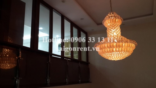 Luxury penthouse apartment  for rent in PetroLand Tower, center district 7: 3100 USD