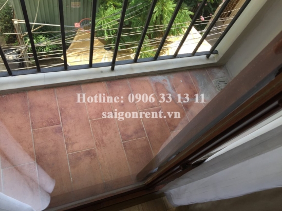 Serviced apartment for rent in Nguyen Van Troi street, Phu Nhuan district - 01 bedroom, 60sqm, 700 USD