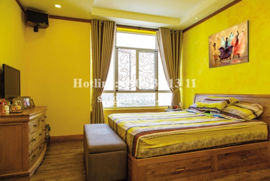 Advanced apartment for rent in Phu Hoang Anh Building, Nguyen Huu Tho street, District 7: 1000 USD