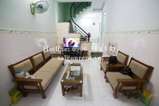 House for rent in Nguyen Than Hien street, District 4: 450 USD/month