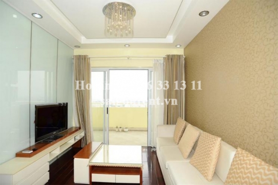 Apartment with high class furnished for rent in Hung Vuong Plaza Building, District 5: 1100 USD