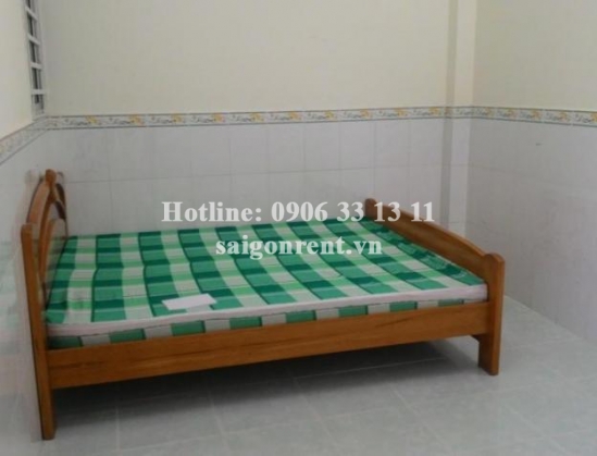 Room with full furnished for rent in Nguyen Thi Minh Khai street, District 1: 300 USD/month