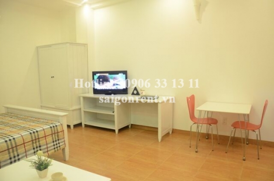 Nice studio serviced apartment for rent in Nguyen Trai street, District 1, 35sqm: 500 USD