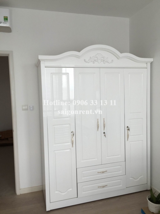 Apartment with new furniture for rent in Riviera Point Building, Nguyen Van Tuong street, District 7: 1000 USD