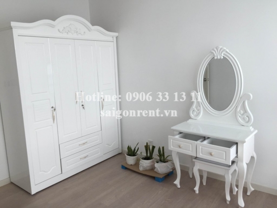 Apartment with new furniture for rent in Riviera Point Building, Nguyen Van Tuong street, District 7: 1000 USD