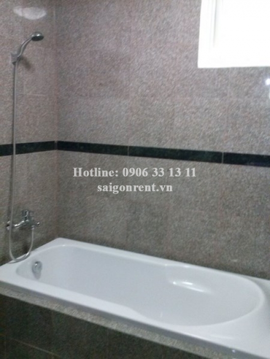 Apartment 03 bedrooms for rent in Hoang Anh Gold House Building, District 7: 550 USD