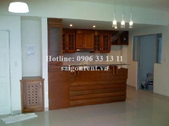 Large apartment 03 bedrooms for rent in Garden Court Building, District 7: 1500 USD
