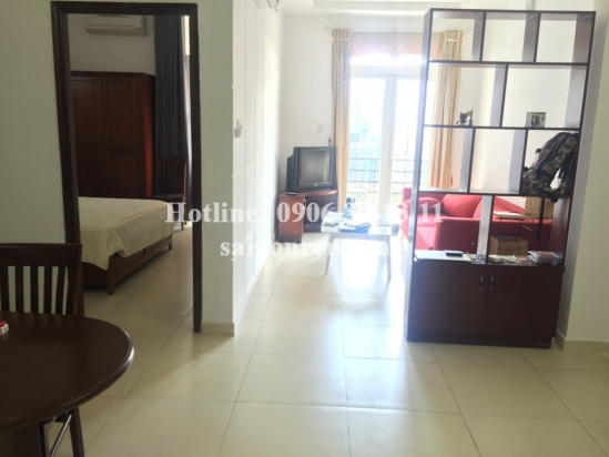 Nice serviced 01 bedroom, living with balcony, 70sqm for rent in Thao Dien ward, district 2- 650 USD