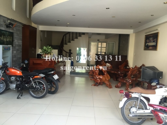 Nice serviced 01 bedroom, living with balcony, 70sqm for rent in Thao Dien ward, district 2- 650 USD