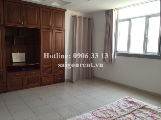 Serviced apartment 03 bedrooms in Nguyen Van Huong street, Thao Dien ward, Distrct 2- 130 sqm- 1000 USD