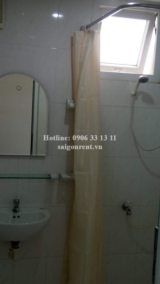 Apartment 01 bedroom with balcony, living room for rent in Riverside building, Nguyen Huu Canh street, Binh Thanh district - 600 USD