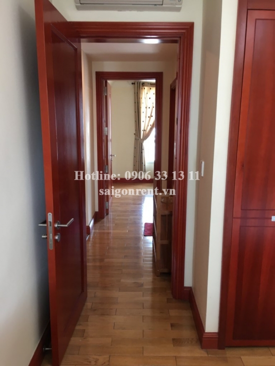 Nice apartment for rent in The Manor Building, Nguyen Huu Canh street, Binh Thanh District: 950 USD