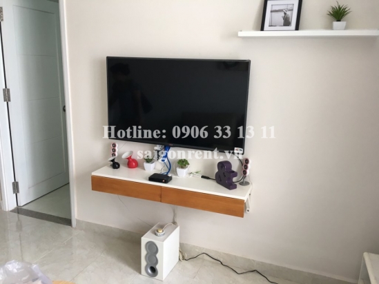 Nice apartment 02 bedrooms on 27th floor for rent in Riverside  Building, 90 Nguyen Huu Canh street, Binh Thanh District. 700 USD