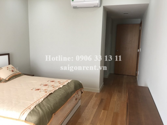 Excellent apartment on 27th floor for rent in The Everrich Building, Dao Tri street, District 7: 600 USD