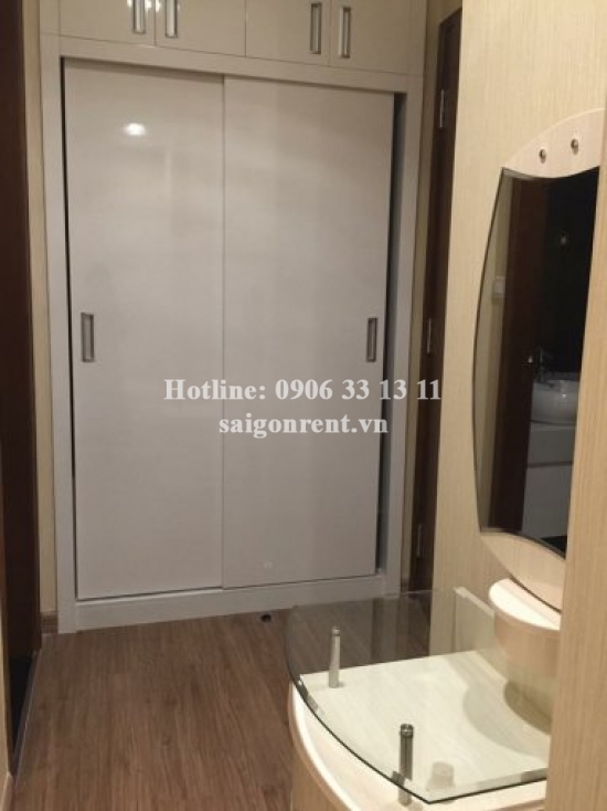 Vinhomes Central Park building - Brand new and Nice apartment 02 bedrooms for rent on Nguyen Huu Canh street - Binh Thanh District - 90sqm -1350 USD