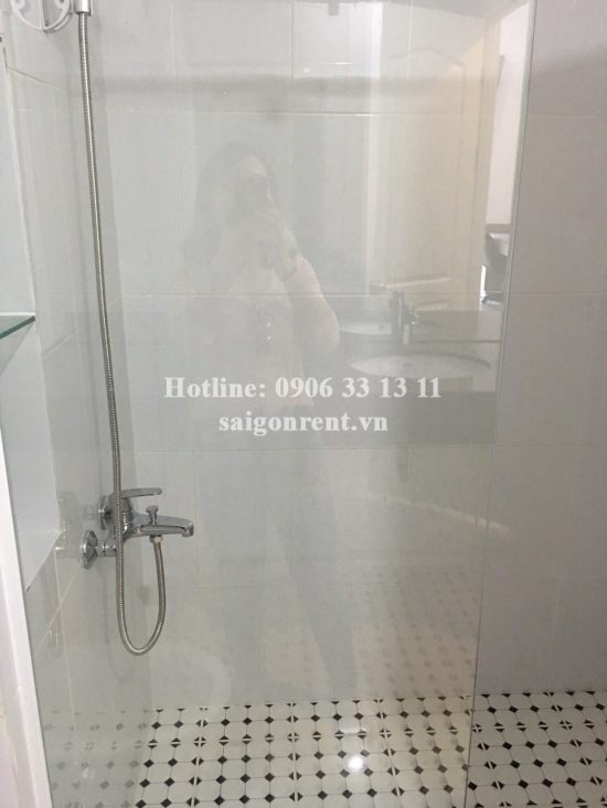 Nice serviced apartment 01 bedroom with balcony for rent on Quoc Huong street - District 2- 45sqm - 550 USD