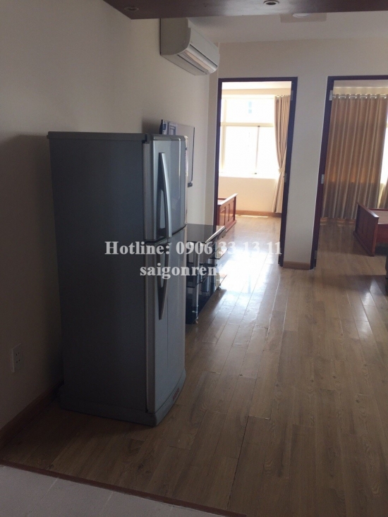 Brand new apartment 02 bedrooms wooden floor with 10th floor for rent in Dien Bien Phu street, Binh Thanh District 7: 670 USD