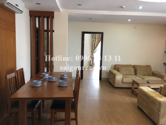 Nice serviced apartment 03 bedrooms wooden floor with balcony for rent on Nguyen Van Huong street, Thao Dien ward, District 2- 130 sqm- 950 USD