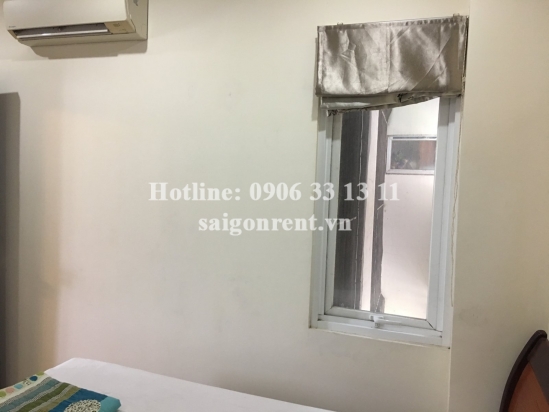 Nice serviced apartment 03 bedrooms wooden floor with balcony for rent on Nguyen Van Huong street, Thao Dien ward, District 2- 130 sqm- 950 USD
