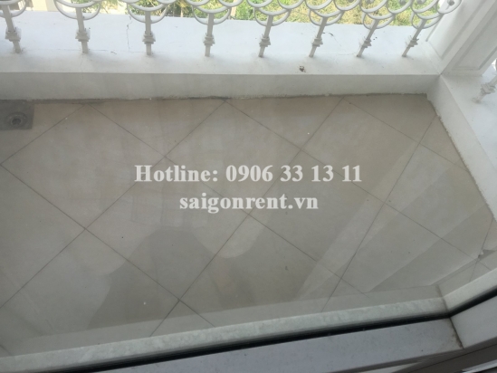 Nice serviced apartment 03 bedrooms with balcony for rent on Nguyen Van Huong street, Thao Dien ward, District 2- 130 sqm- 950 USD