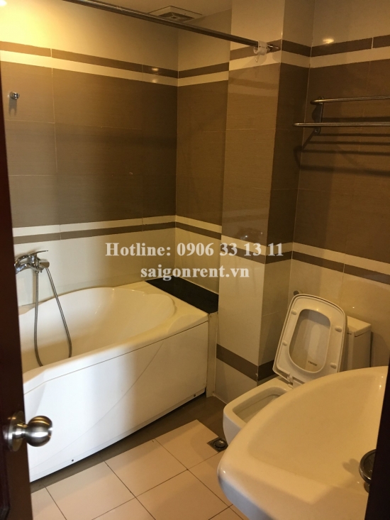 Nice serviced apartment 03 bedrooms with balcony for rent on Nguyen Van Huong street, Thao Dien ward, District 2- 130 sqm- 950 USD