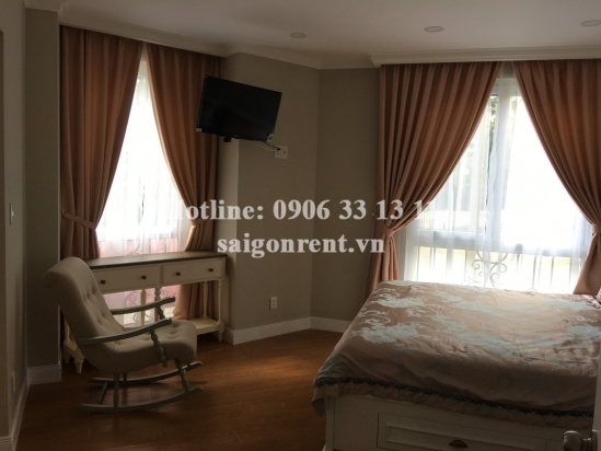 Nice serviced apartment 02 bedrooms on ground floor for rent on Nguyen Van Huong street, Thao Dien ward, District 2- 58sqm- 850 USD