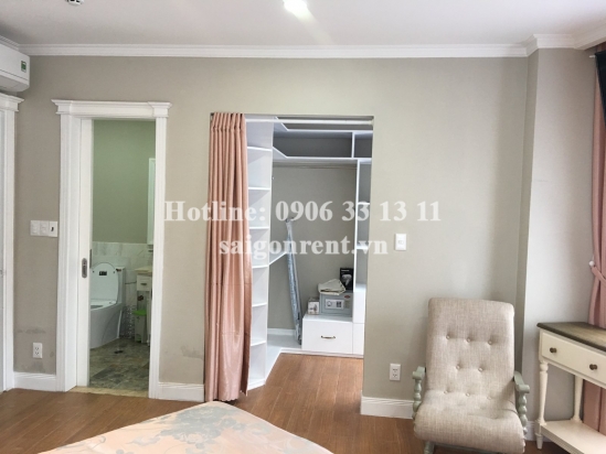 Nice serviced apartment 02 bedrooms on ground floor for rent on Nguyen Van Huong street, Thao Dien ward, District 2- 58sqm- 850 USD