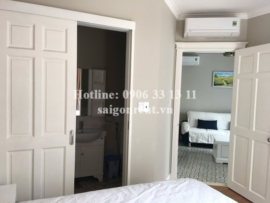 Nice serviced apartment 02 bedrooms on ground floor for rent on Nguyen Van Huong street, Thao Dien ward, District 2- 60sqm- 900 USD