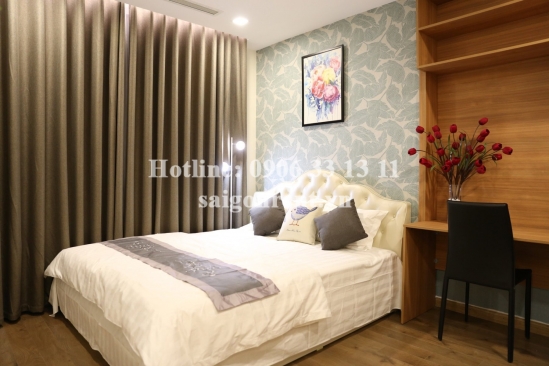 Beautiful apartment 03 bedrooms on 5th floor for rent in Vinhomes Central Park Building- Binh Thanh district - 1700 USD