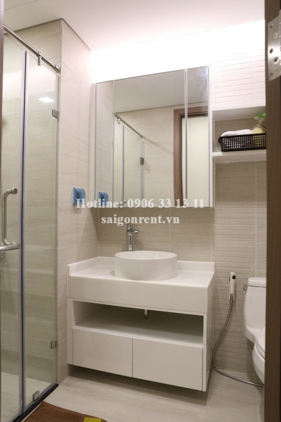 Beautiful apartment 03 bedrooms on 5th floor for rent in Vinhomes Central Park Building- Binh Thanh district - 1700 USD