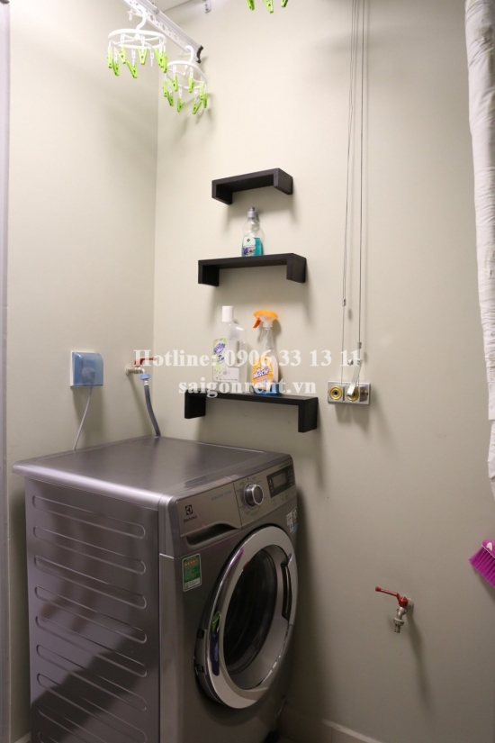 Beautiful apartment 03 bedrooms on 5th floor for rent in Vinhomes Central Park Building- Binh Thanh district - 1700 USD