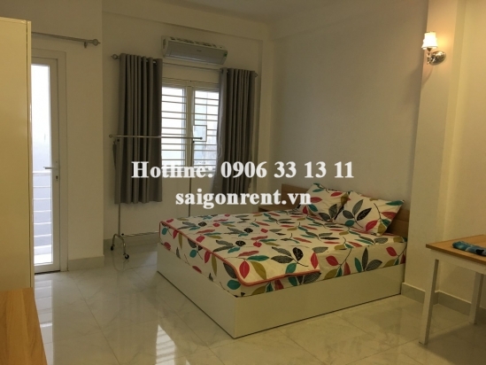 Serviced apartment 01 bedroom separate kitchen room with balcony, 45sqm for rent in Nguyen Trai street, district 1- 450 USD