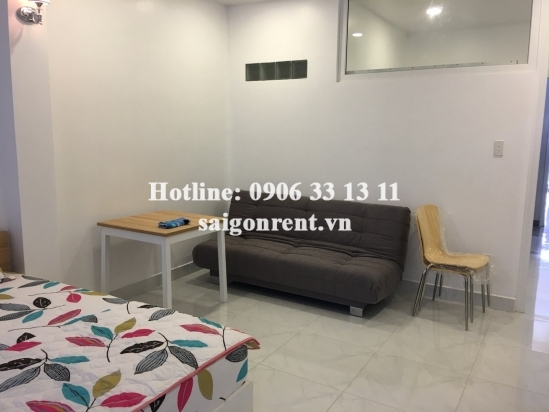 Serviced apartment 01 bedroom separate kitchen room with balcony, 45sqm for rent in Nguyen Trai street, district 1- 450 USD