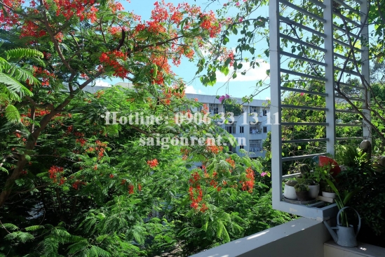 Apartment 01 bedroom with balcony for rent on Ho Van Hue Street, Phu Nhuan District - 50sqm - 600 USD