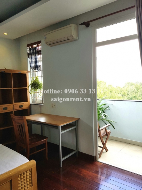 Serviced studio 01 bedroom with shared kitchen for rent on Quoc Huong street, District 2 - 35sqm - 550$