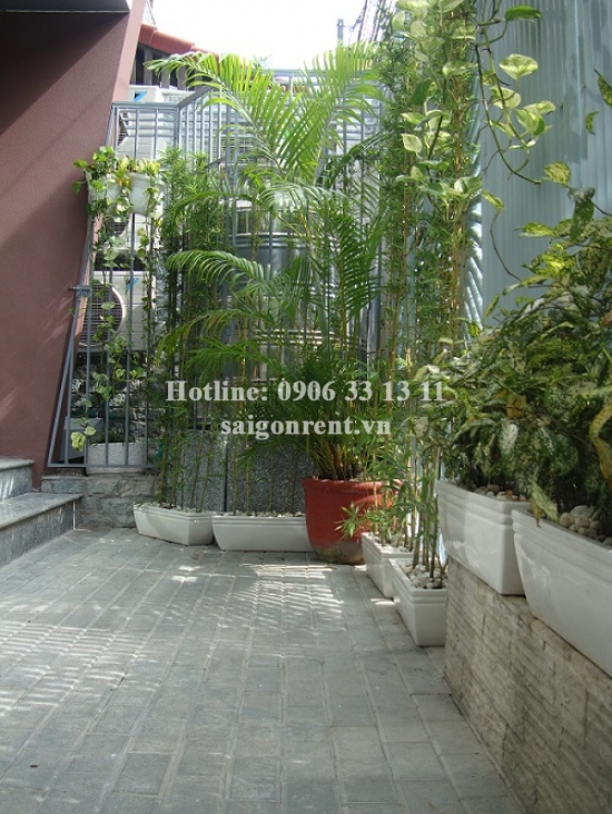 Serviced apartment 02 bedrooms on ground floor for rent on Nguyen Van Huong street, District 2 - 60sqm - 650 USD