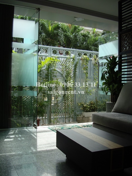 Serviced apartment 02 bedrooms on ground floor for rent on Nguyen Van Huong street, District 2 - 60sqm - 650 USD