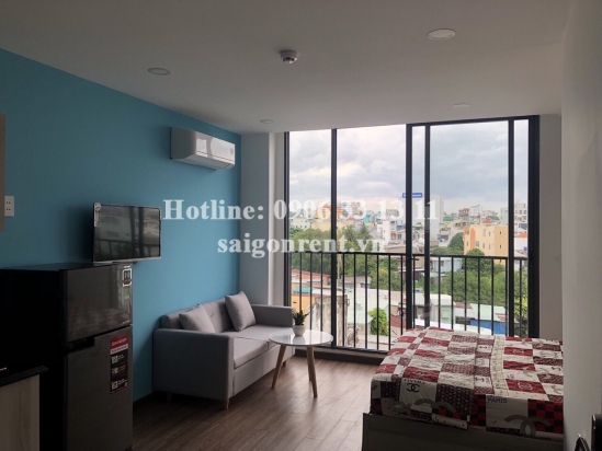 Nice studio apartment 01 bedroom with balcony for rent on Bach Dang street, Binh Thanh District - 35sqm - 380 USD