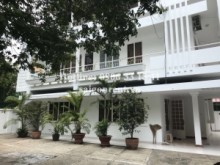 House for rent in Phu Nhuan District - House large garden with 400sqm good for office for rent in Doan  Thi Diem street, Phu Nhuan district - 3000 USD