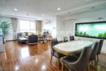 Large Apartments/ Penthouse/ Duplex for rent in District 5 - Phuc Thinh Building - Luxury penthouse apartment with 03 floors for rent Cao Dat street, District 5 - 300sqm - 2000 USD