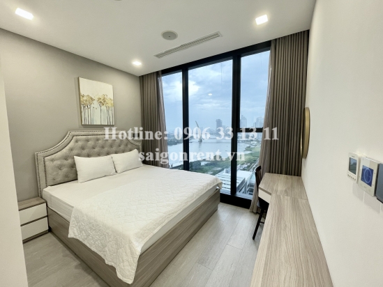 Vinhomes Golden River Building - Aqua 4 block,  Apartment 02 bedrooms with 71sqm for rent on Ton Duc Thang street, Center of District 1 - 1850 USD