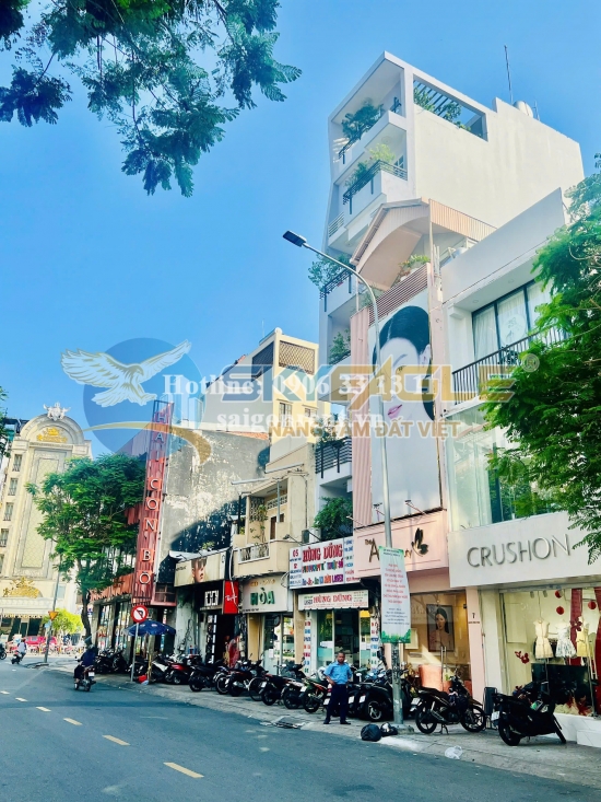 Bán nhà 5 Nguyễn Thiện Thuật, Phường 2, Quận 3, diện tích 42,4m2, giá bán 30 tỷ