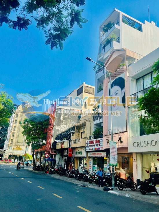 Bán nhà 5 Nguyễn Thiện Thuật, Phường 2, Quận 3, diện tích 42,4m2, giá bán 30 tỷ